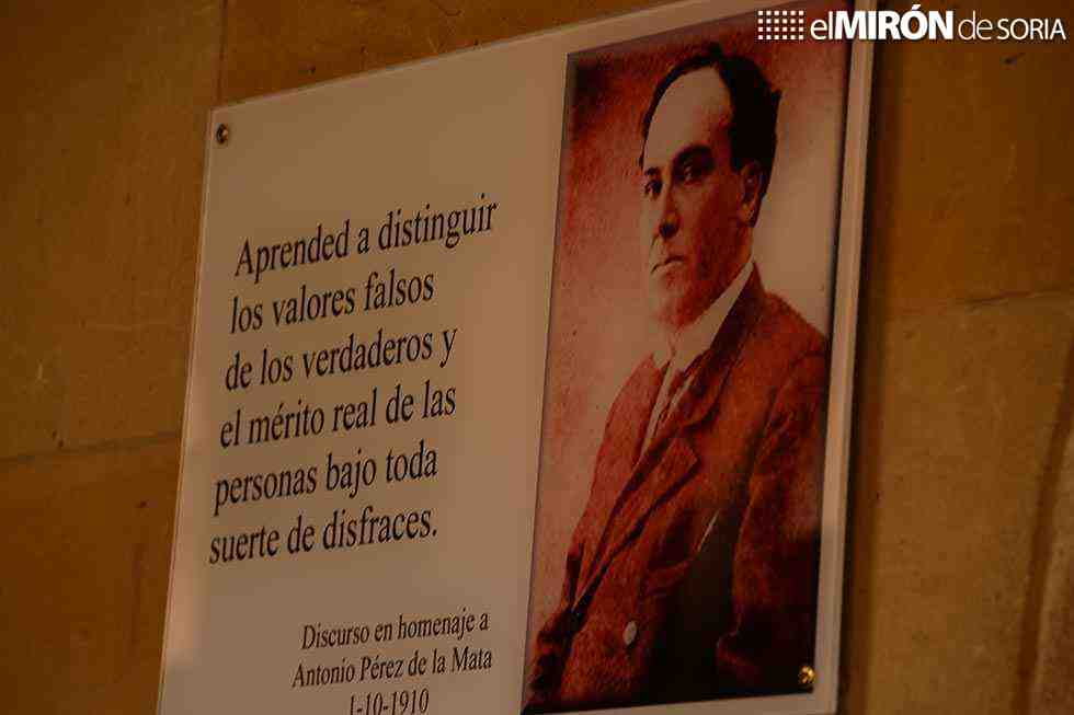 Homenaje a Machado en la "Semana de la República"