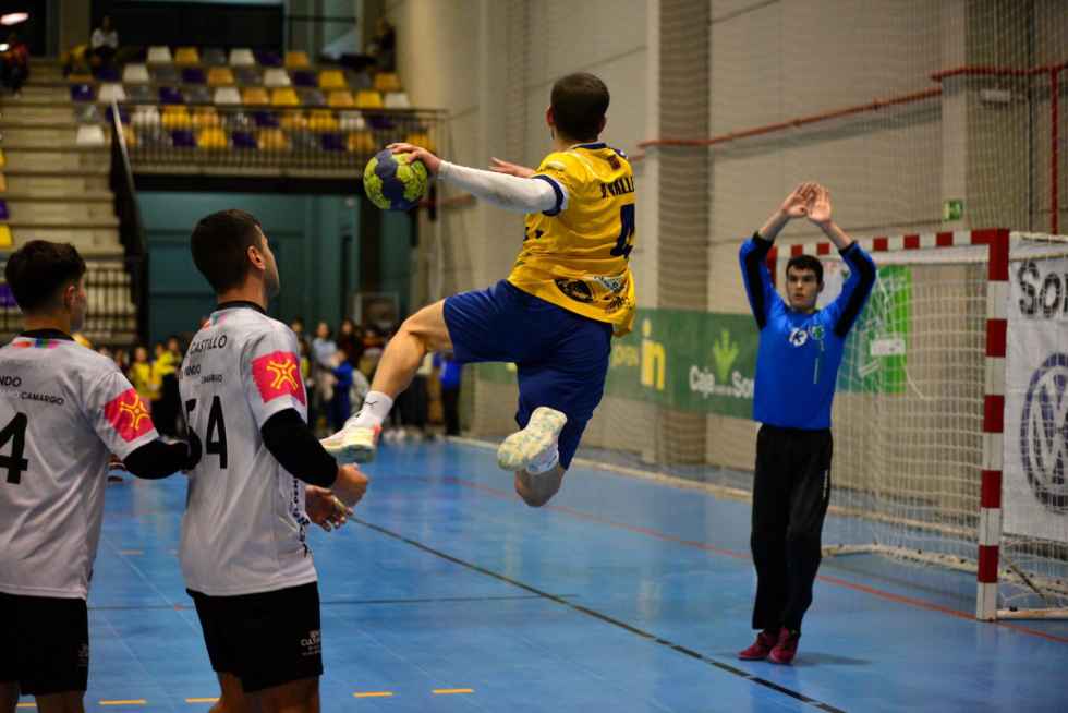 El Balonmano Soria recibe al filial del Ademar León El Balonmano Soria recibe al filial del Ademar León