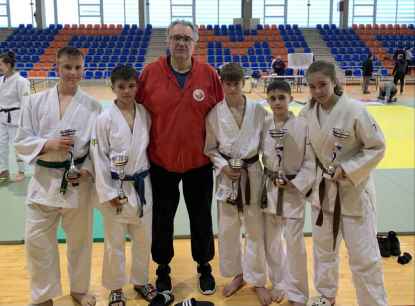 Cinco medallas en Autonómico Infantil y Cadete de judo