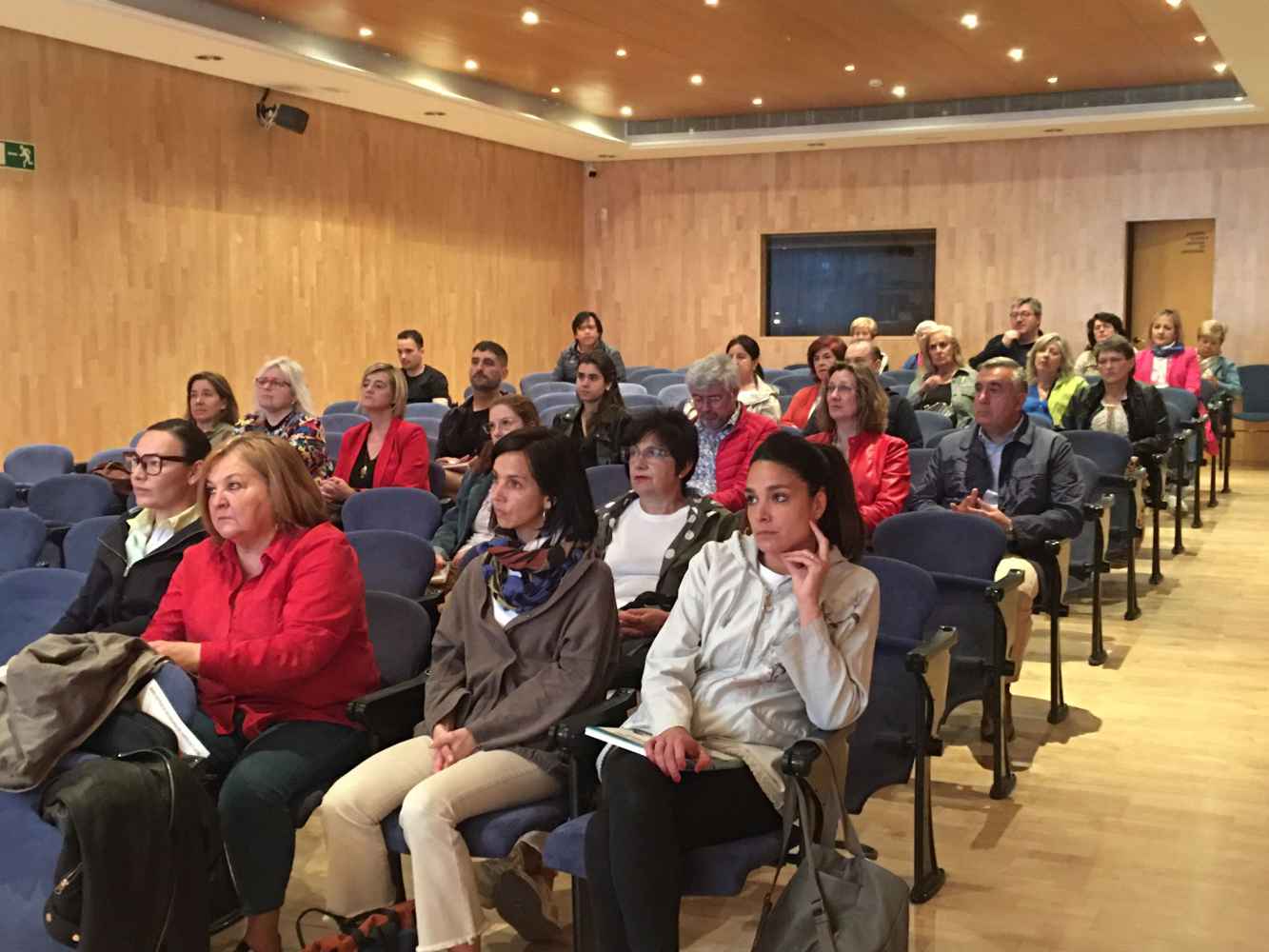 Estrés y gestión de emociones, en charla de CSIF Estrés y gestión de emociones, en charla de CSIF