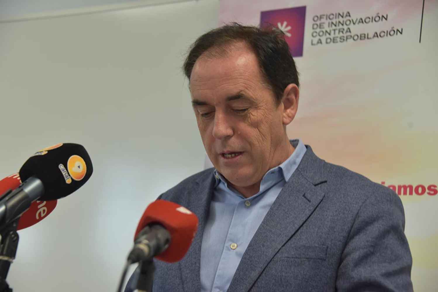 Serrano: "al PSOE no les importa los pueblos de la provincia"