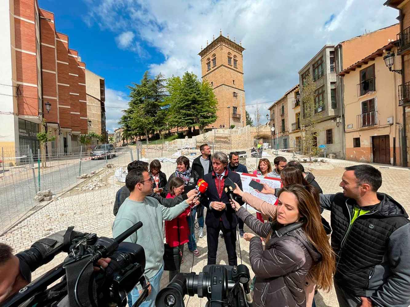 Martínez repasa transformación de zona turística y comercial Martínez repasa transformación de zona turística y comercial