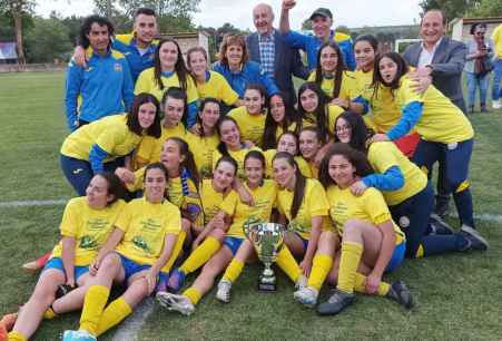 U.D. San Esteban gana Copa Diputación femenina