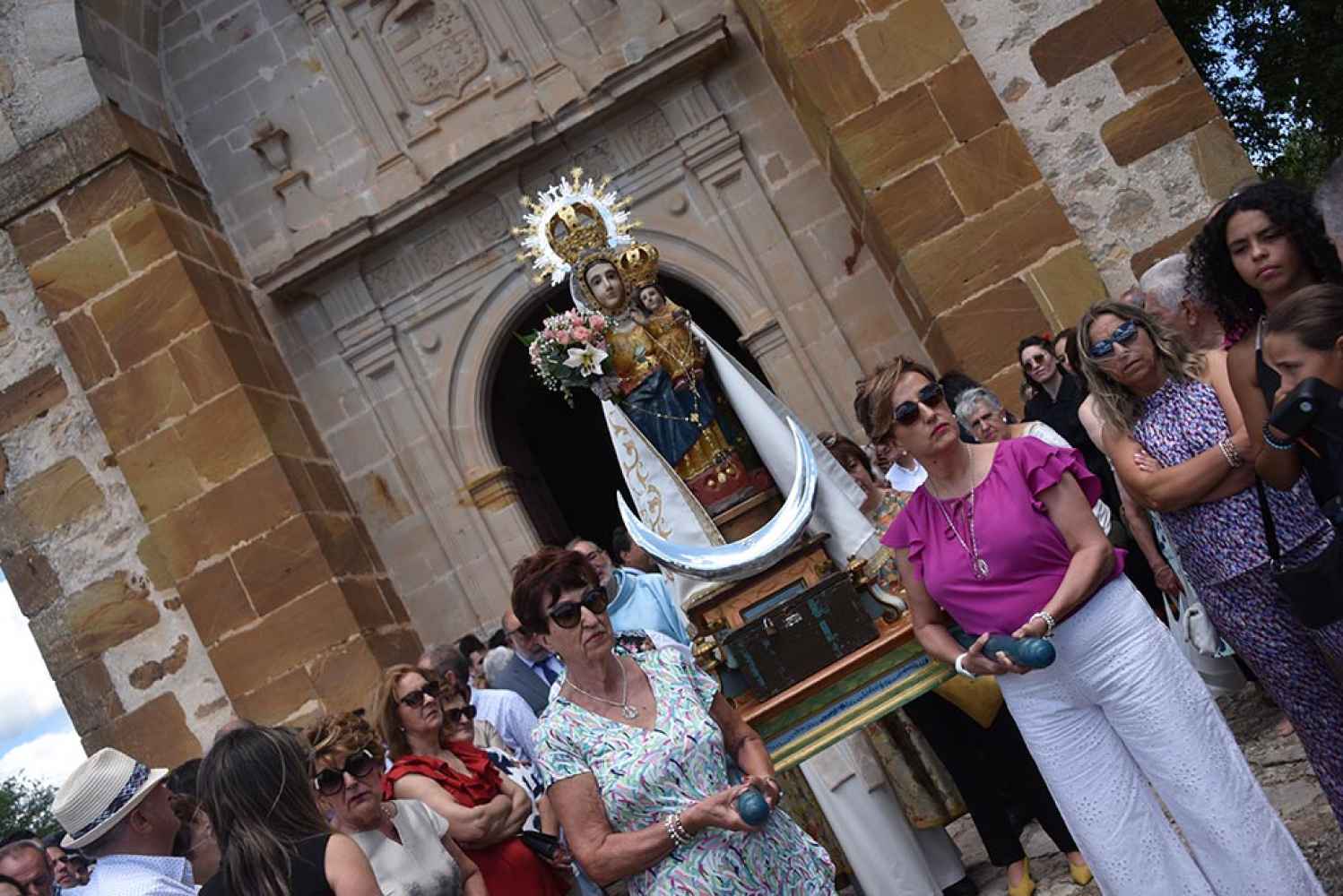 Cabrejas del Pinar honra a La Blanca - fotos