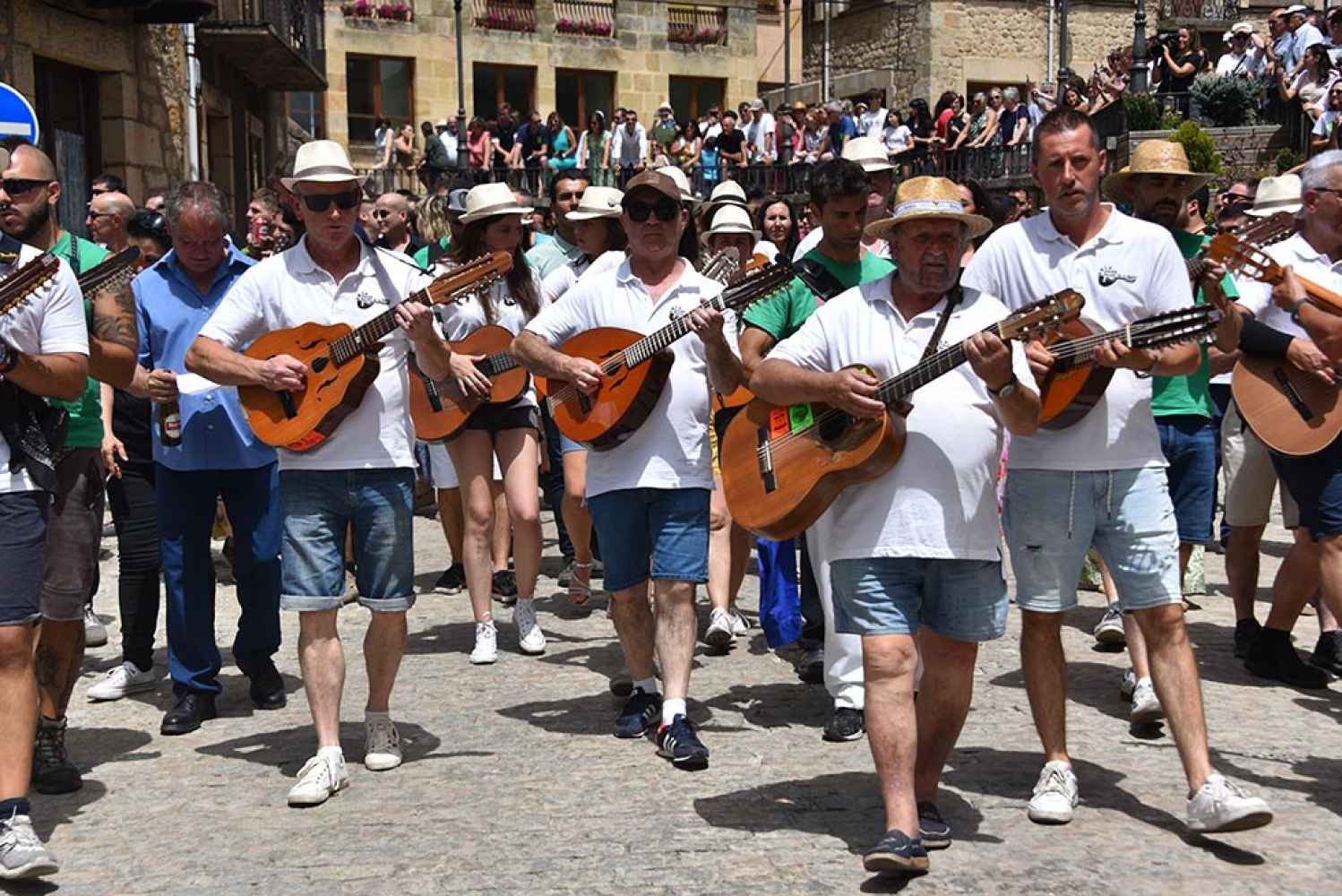 Ronda popular de Duruelo de la Sierra - fotos