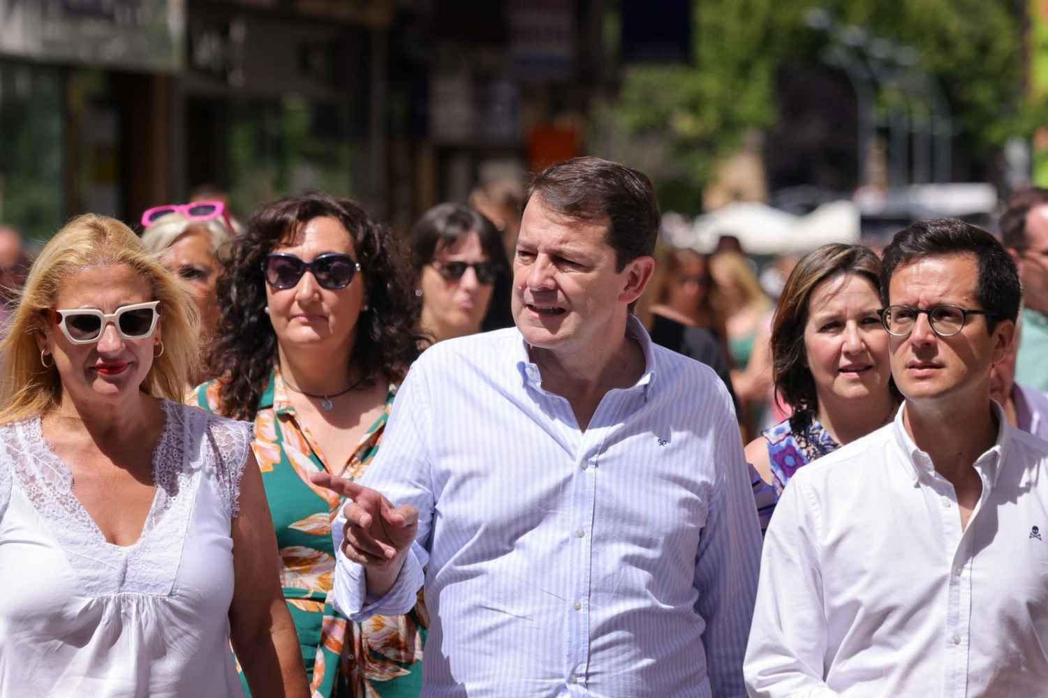 PP y PSOE hacen balance de sus campañas electorales PP y PSOE hacen balance de sus campañas electorales