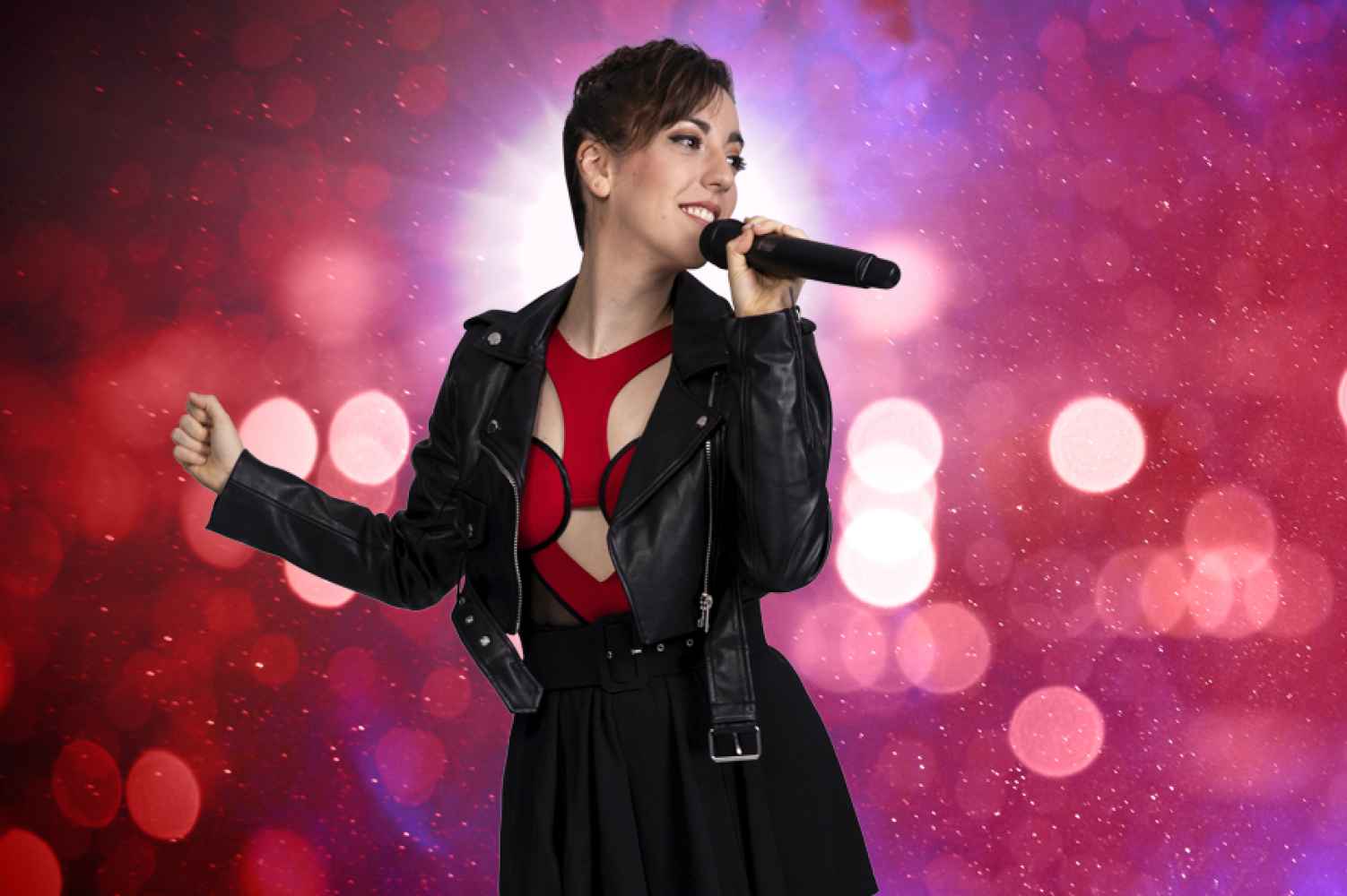 San Leonardo despide sus fiestas con música de Mecano San Leonardo despide sus fiestas con música de Mecano