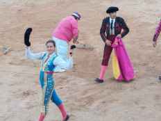 Raquel Martín corta una oreja en novillada de Arcos Raquel Martín corta una oreja en novillada de Arcos