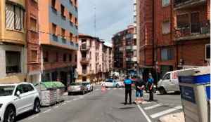 Cortada calle Cortes por posible fuga de gas