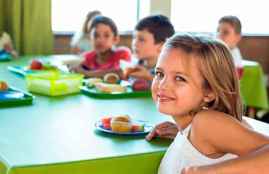 Estudio OCU de menús escolares: suspenso generalizado