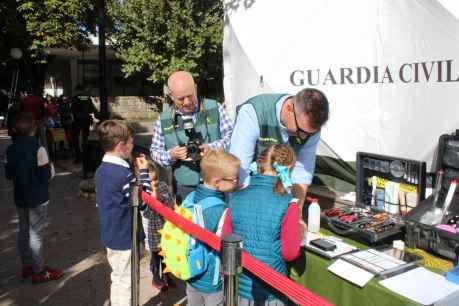 La Guardia Civil exhibe sus medios en Soria