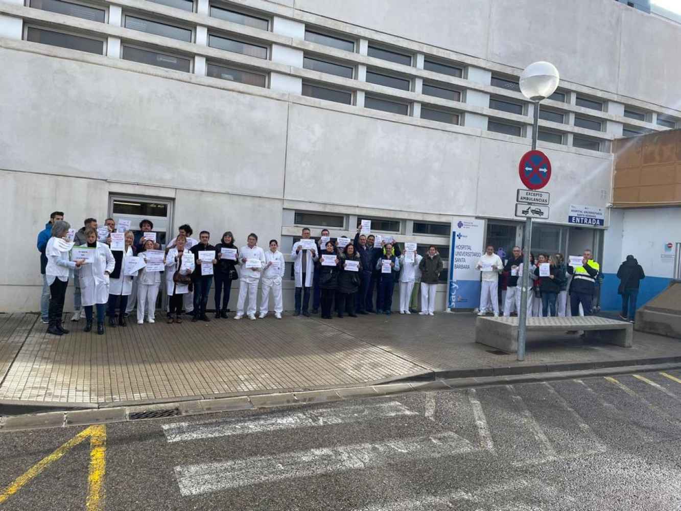 Concentración sindical para exigir mismo trato en Sacyl Concentración sindical para exigir mismo trato en Sacyl