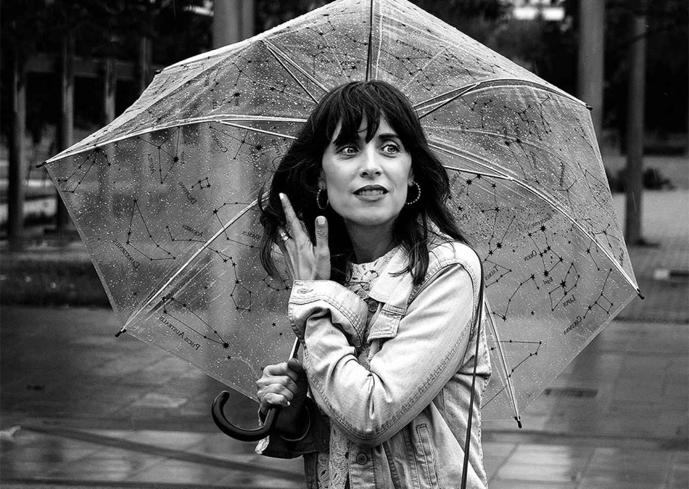 Presentación del poemario "Caperucita rota"