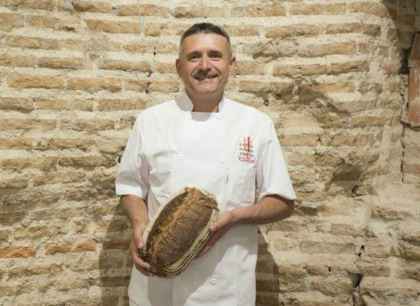 Florindo Fierro comparte nuevas técnicas de panadería 