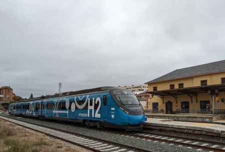 El tren demostrador de hidrógeno se prueba en Soria