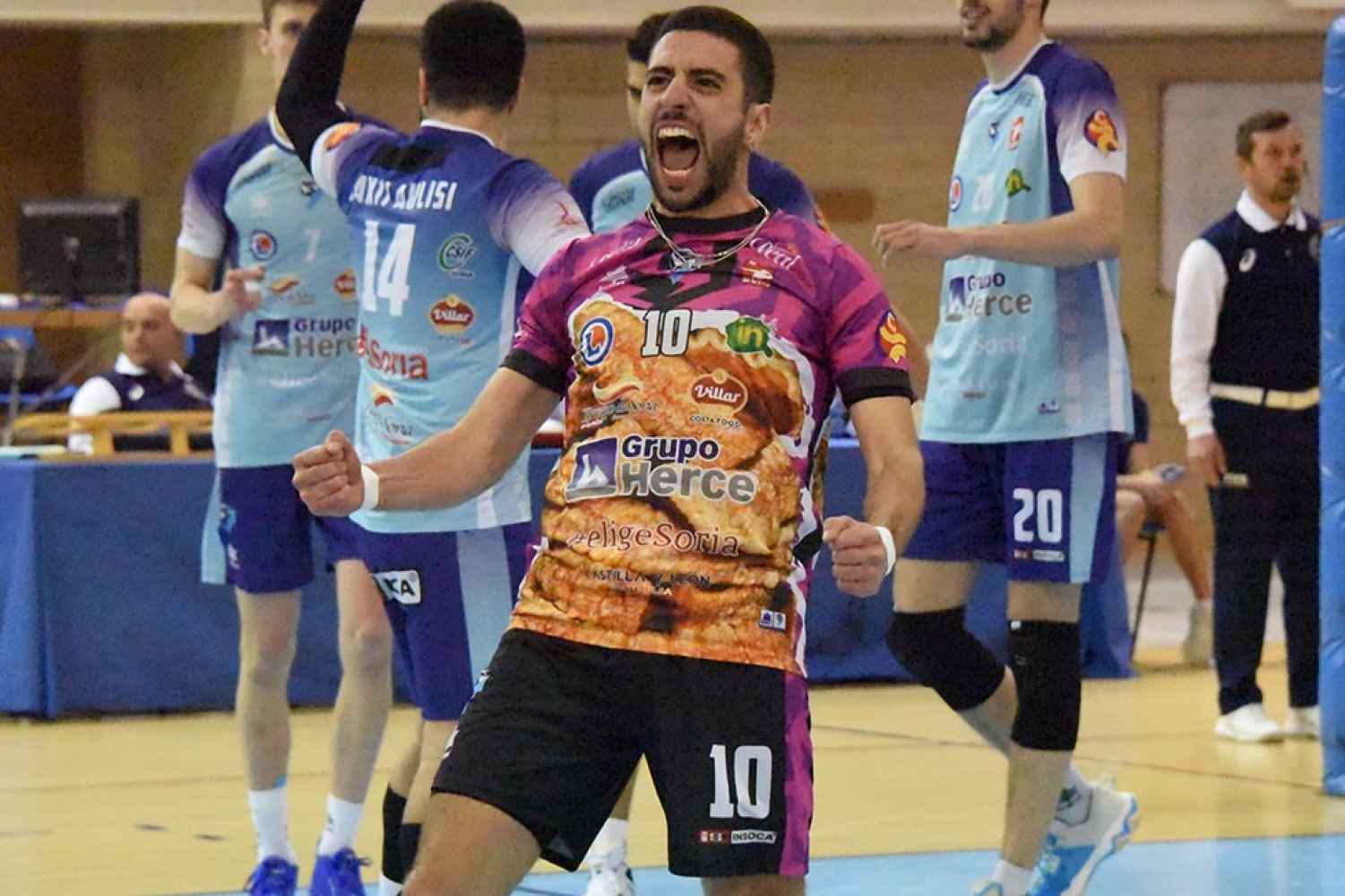 Soria disfruta de CEV Cup de voleibol - fotos