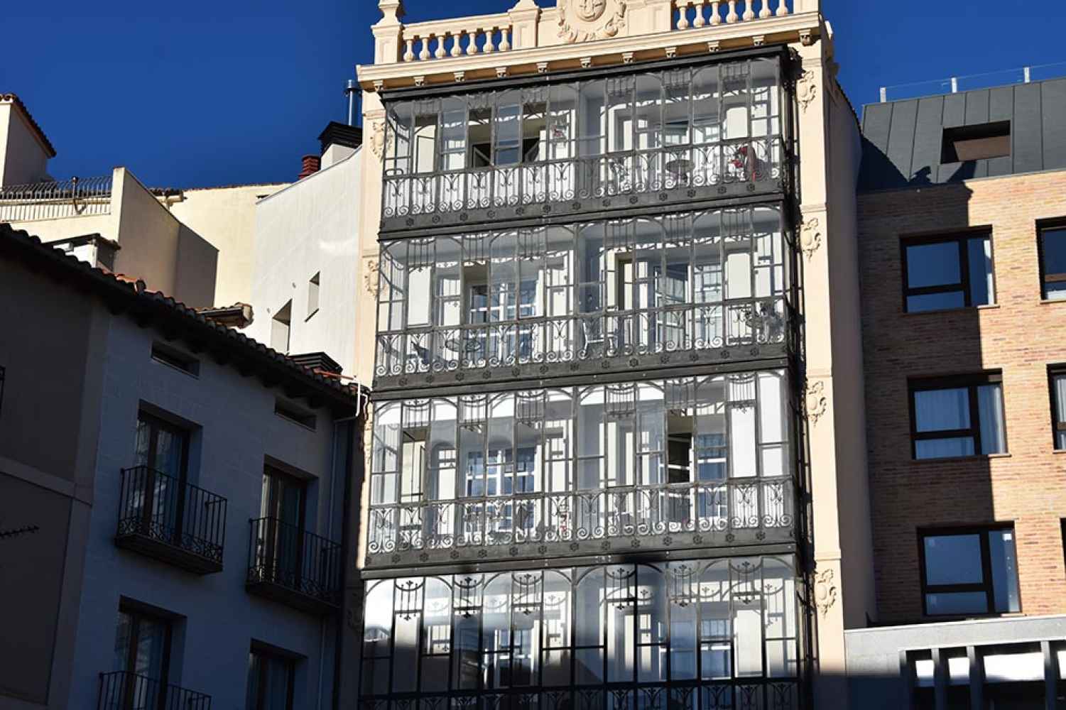 Ruta por diez edificios modernistas en Soria Ruta por diez edificios modernistas en Soria