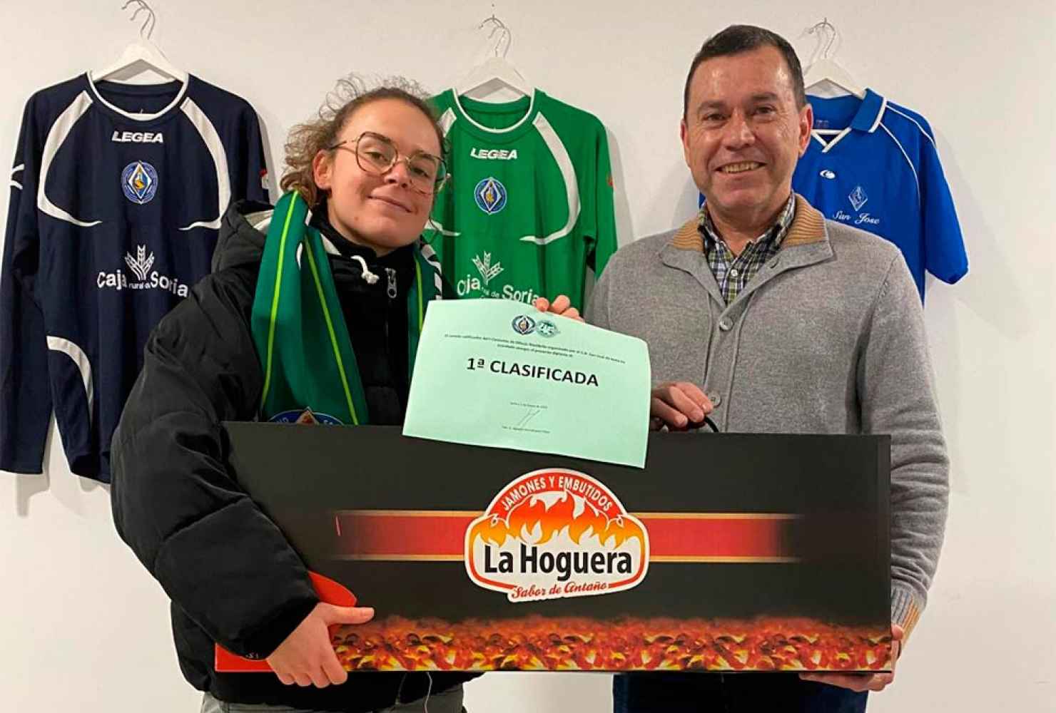 El C.D. San José entrega premios del I Concurso de Dibujo Navideño