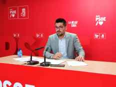 El PSOE pide nuevo parque de bomberos en Pinares