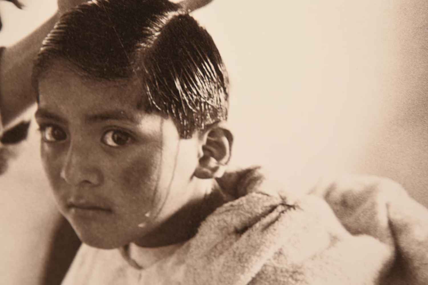 Exposición “Los ojos de los pobres”, en el Casino - fotos