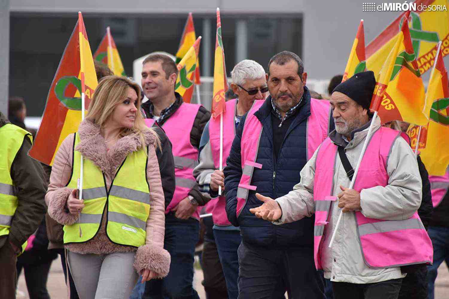 Las opas invitan a agricultores y ganaderos a concentración 