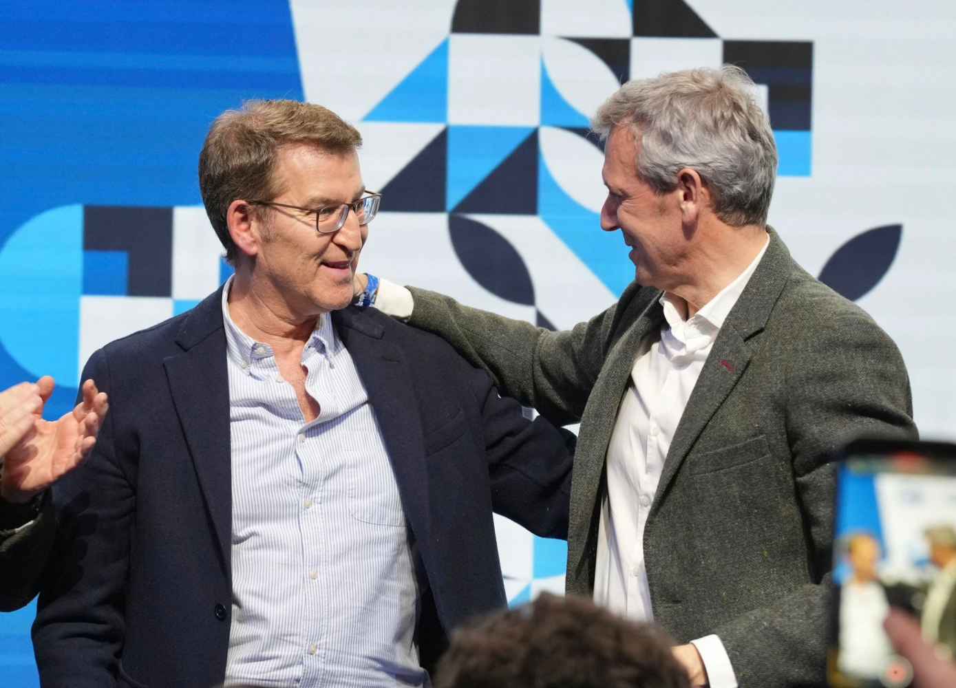 Serrano: "En Galicia ha triunfado forma de hacer política para las personas" Serrano: "En Galicia ha triunfado forma de hacer política para las personas"