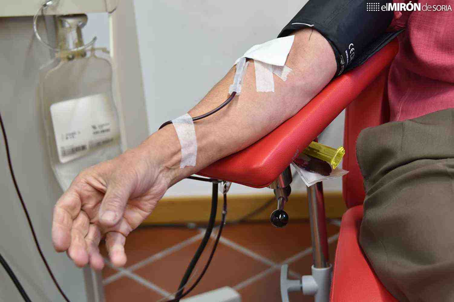 Primera visita de la unidad móvil de donación de plasma a Soria