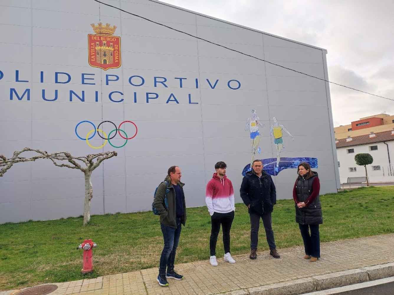El Burgo reabre su polideportivo con "intensa" jornada local 