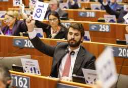 Gallardo apoya en Bruselas reivindicaciones del sector agrario