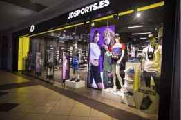 JD Sports abre tienda en centro comercial Camaretas 