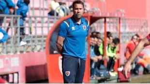 El ex-entrenador numantino Iñaki Bea recala en el Águilas de Murcia