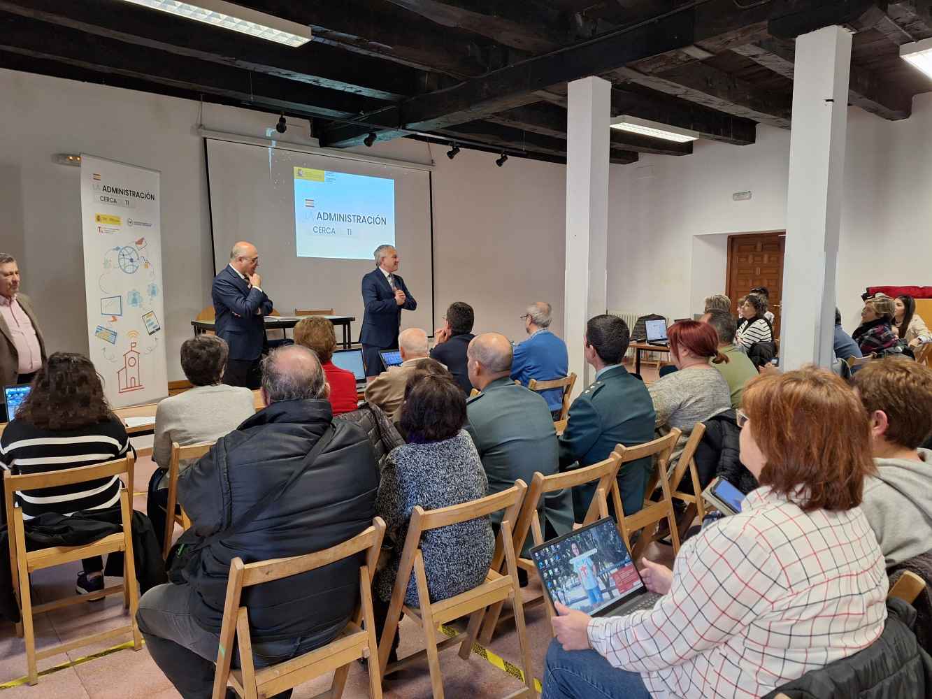 Más de 7.300 vecinos del medio rural conocen ventajas de administración electrónica Más de 7.300 vecinos del medio rural conocen ventajas de administración electrónica