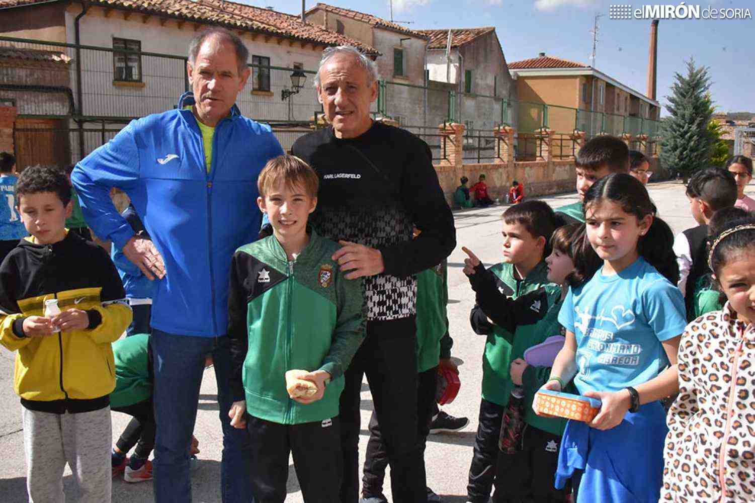 Antón y Cacho transmiten valores del deporte en Ágreda
