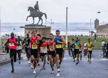 Dani Mateo compite en la media maratón de Lisboa