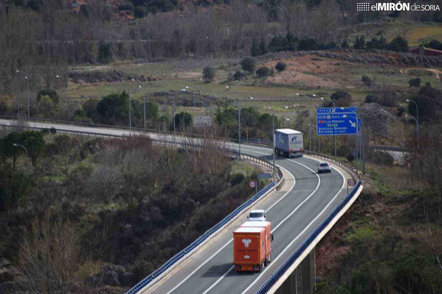 El Mitma corta el tráfico, por inspección, de la variante de Los Royales, en Soria
