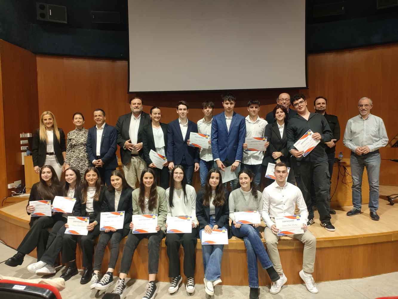 Nueva promoción de Bachillerato de Investigación en colegio de Escolapios de Soria Nueva promoción de Bachillerato de Investigación en colegio de Escolapios de Soria