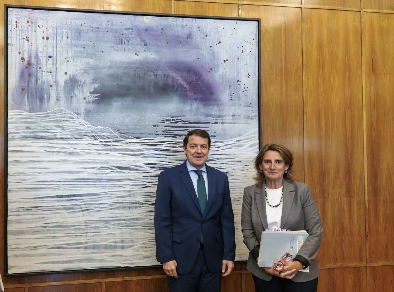 Mañueco pide a Ribera más medidas, y financiación, contra despoblación Mañueco pide a Ribera más medidas, y financiación, contra despoblación