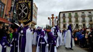 Conferencia sobre 25 años de "La exaltación de la Cruz" en Soria