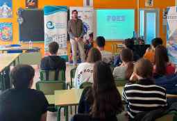 Las Escolapias estrenan el programa "Embajadores de la FP"