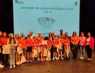 "Los Doce Linajes", ganador de fase autonómica de "Lectura en Público"