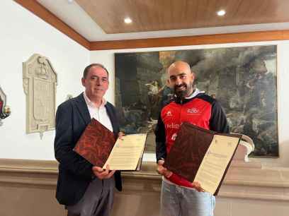 Diputación renueva apoyo a Club Triatlón Soriano