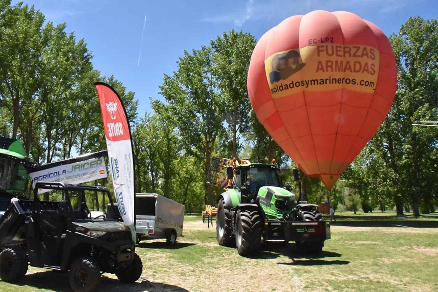 Recorrido por la 62º Feria de Muestras de Almazán - fotos