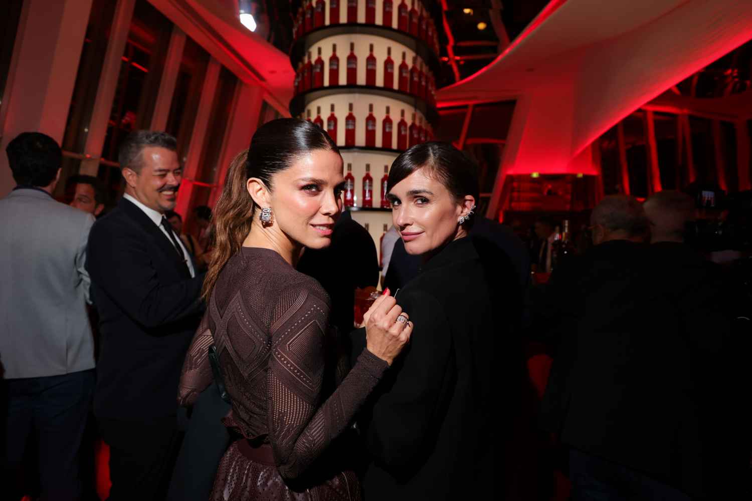 El cine español celebra su fiesta en el festival de Cannes
