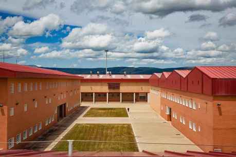 El Ayuntamiento colabora en programa de integración social en centro penitenciario