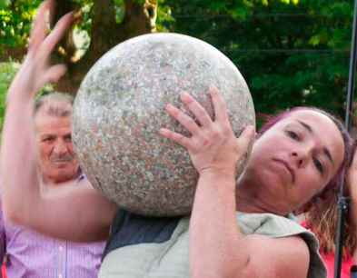 Levantamiento de piedra en Valdeavellano de Tera