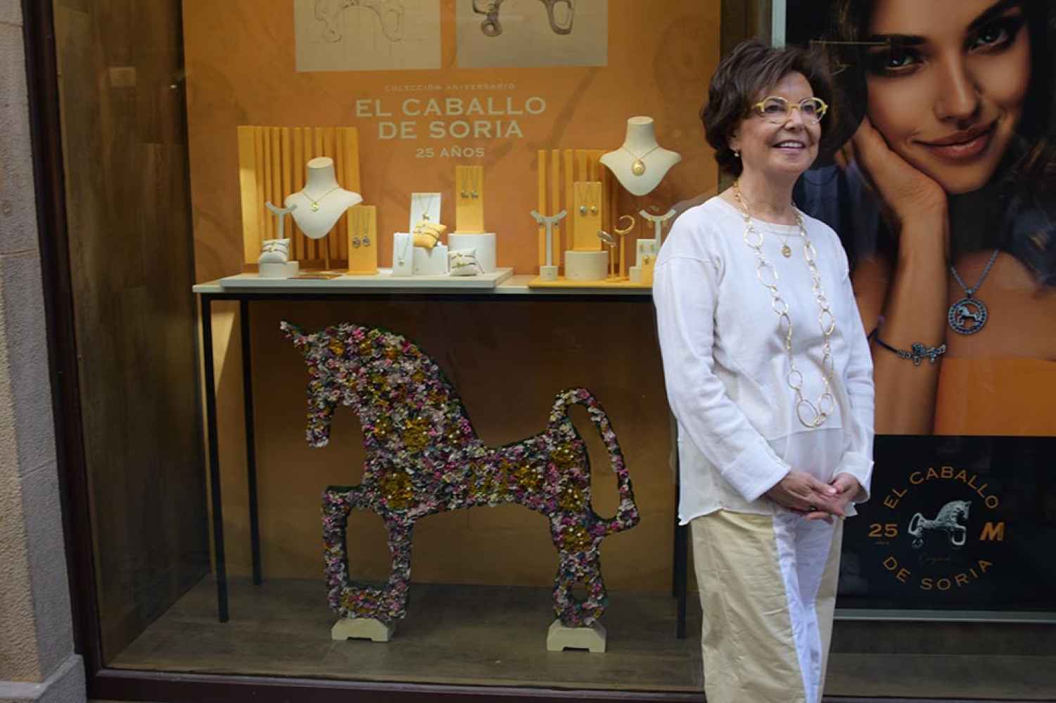 Joyería Monreal celebra los 25 años del “Caballo de Soria” Joyería Monreal celebra los 25 años del “Caballo de Soria”