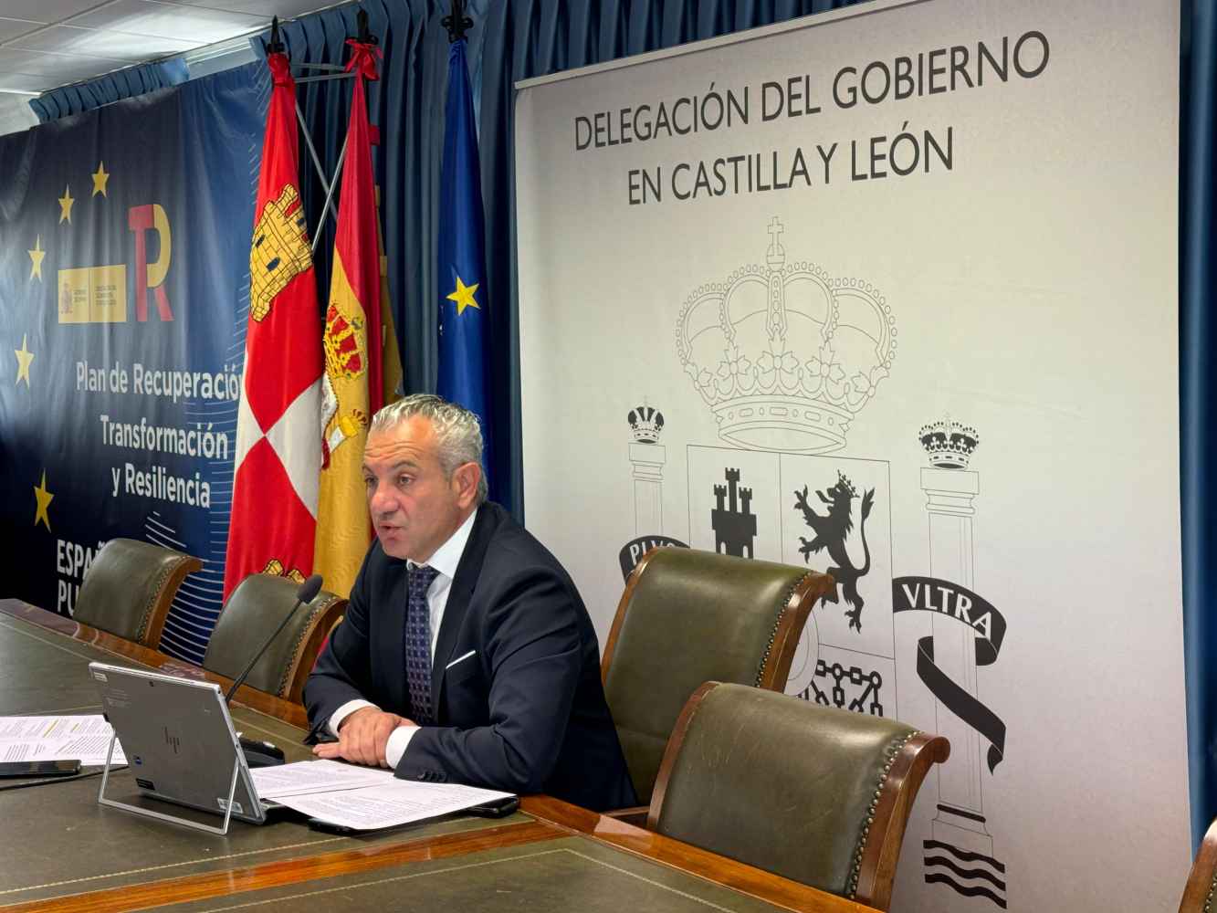 El Mitma destina 3,8 millones a arreglar los baches de A-15 El Mitma destina 3,8 millones a arreglar los baches de A-15