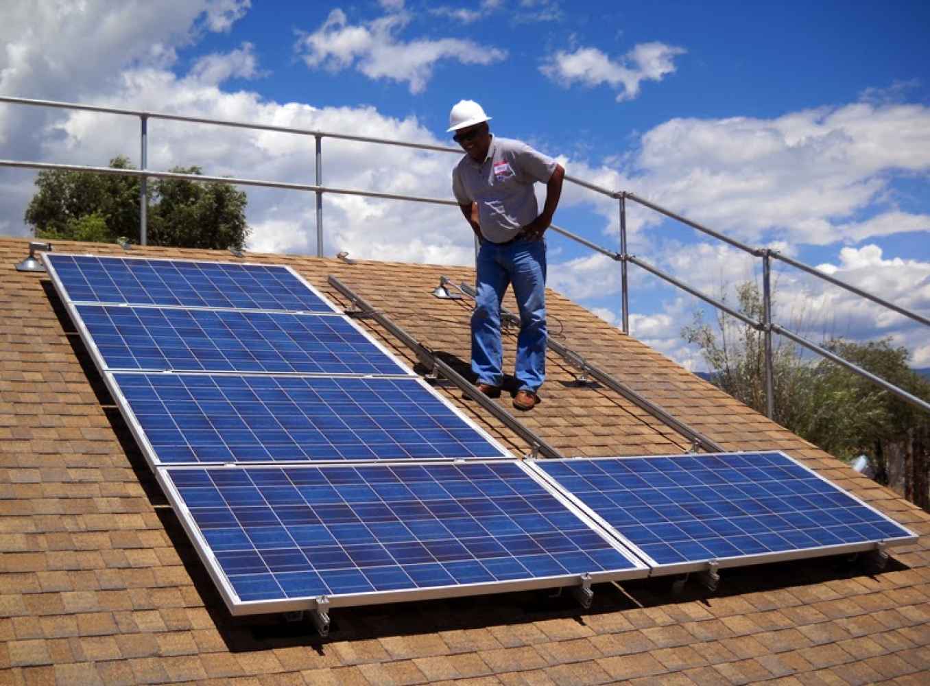 La Cámara organiza curso sobre montaje de instalaciones fotovoltaicas La Cámara organiza curso sobre montaje de instalaciones fotovoltaicas