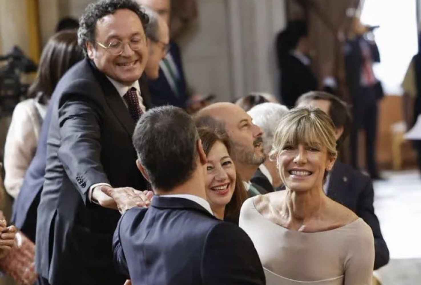 El PP lanza web con "mentiras" de Sánchez, "el rey del bulo" El PP lanza web con "mentiras" de Sánchez, "el rey del bulo"