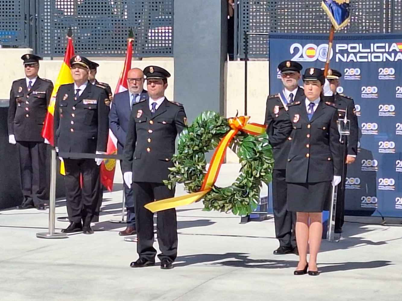 La Policía Nacional homenajea a las víctimas del terrorismo La Policía Nacional homenajea a las víctimas del terrorismo